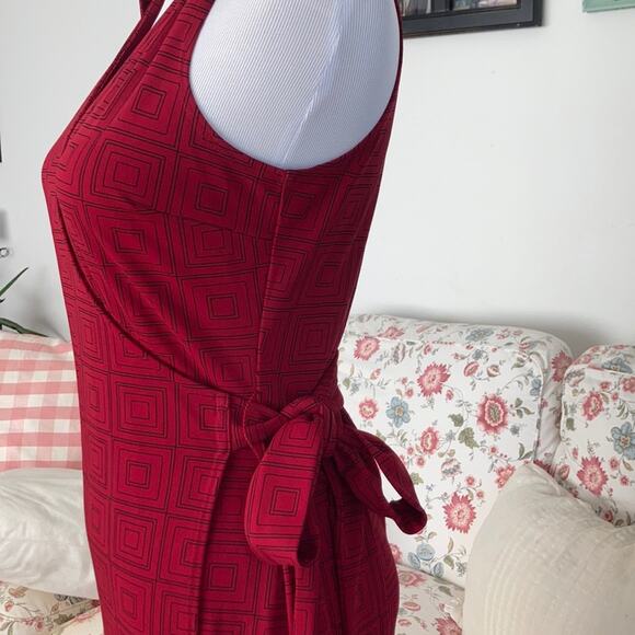 Express Red & Black Print Wrap Dress, Size 1/2 - Picture 3 of 8